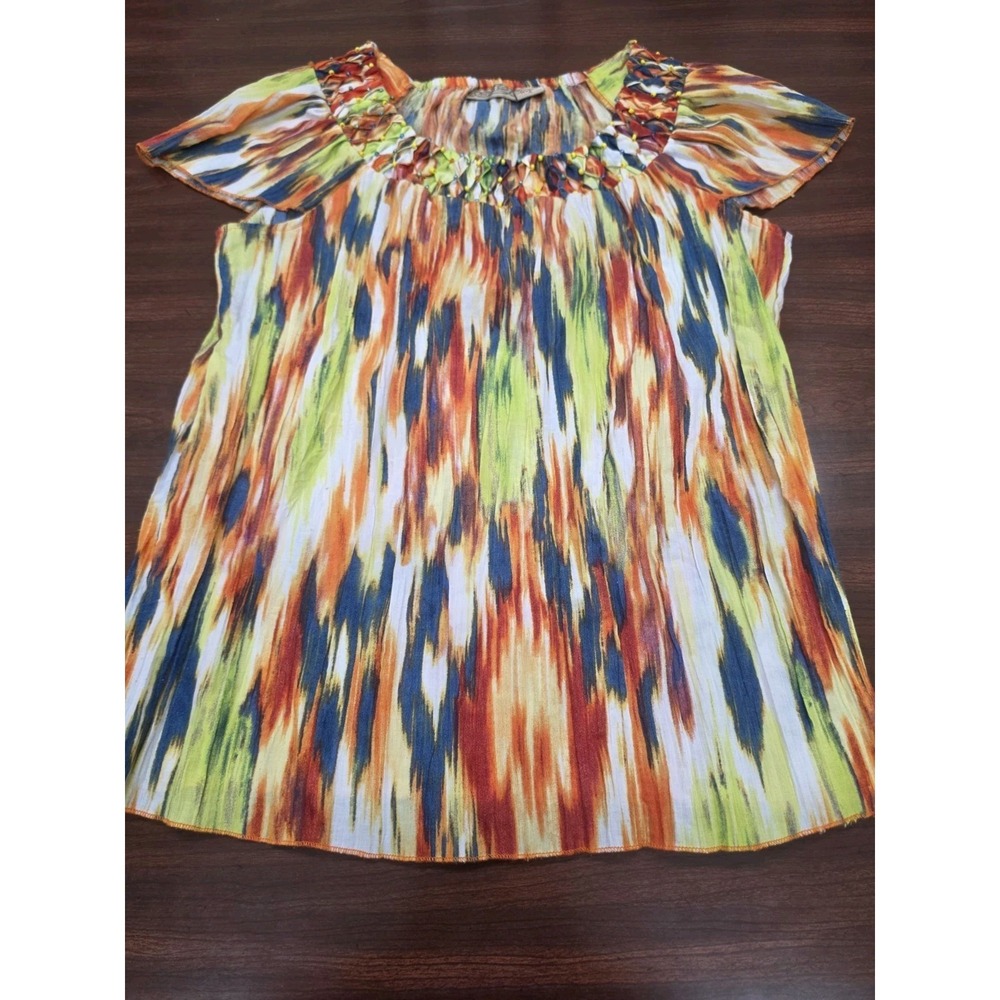 Art & Soul Womens Size S Short Sleeve Blouse Beaded Neckline Abstract Watercolor